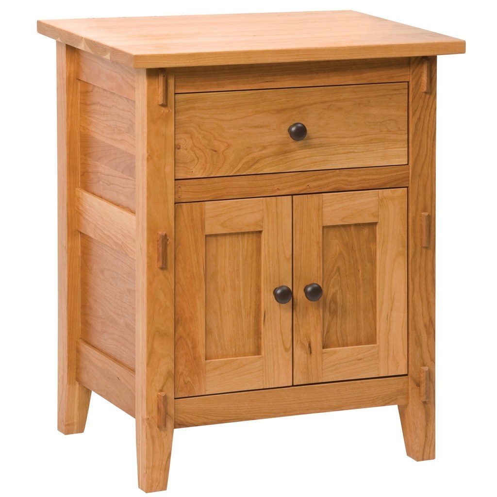 Bungalow Nightstand - 3 Drawer